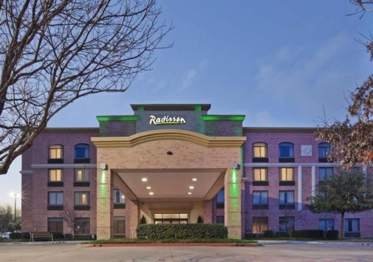 Radisson Hotel Dallas North-Addison Dış mekan fotoğraf